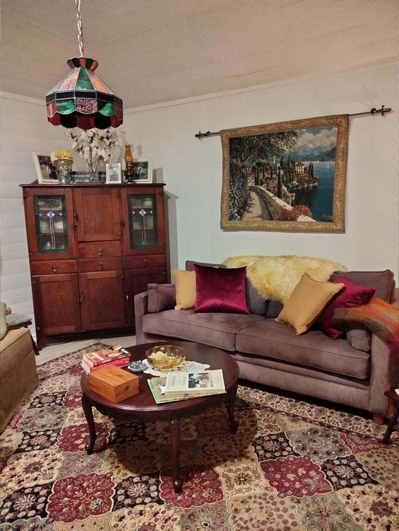 Heritage style sitting room